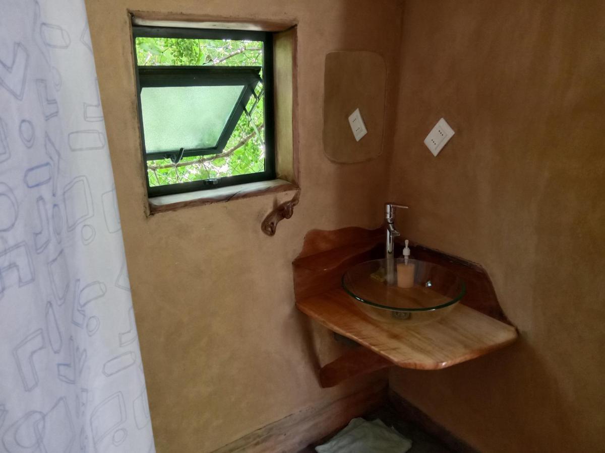 La Casa De Barro, San Fabian * San Fabián de Alico